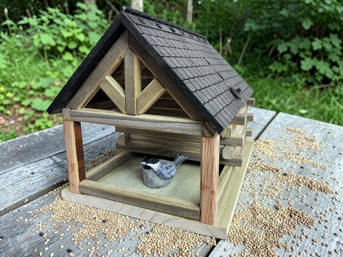 Handcrafted cedar log cabin - handcrafted,